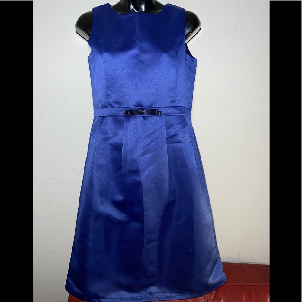 A.T.U.N./dress